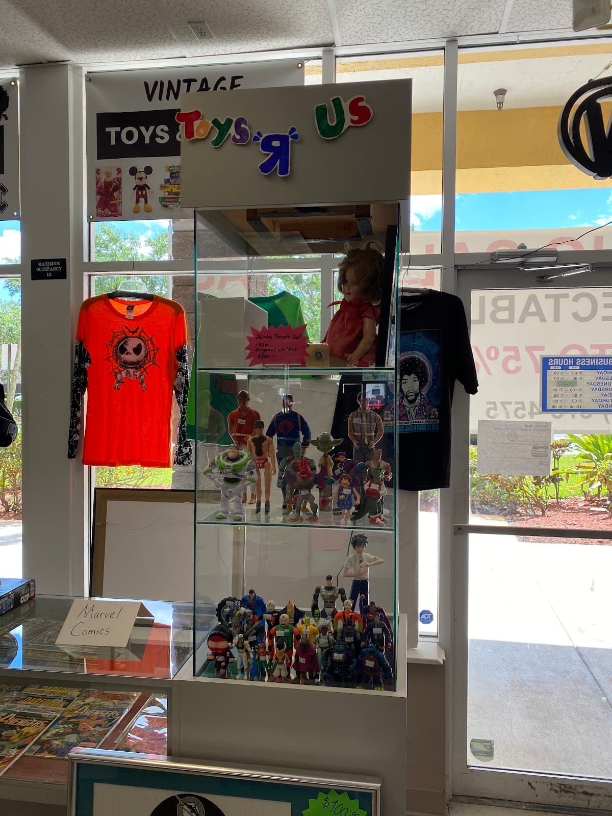 Petrucco's Collectibles Wholesale in Fort Lauderdale, Florida