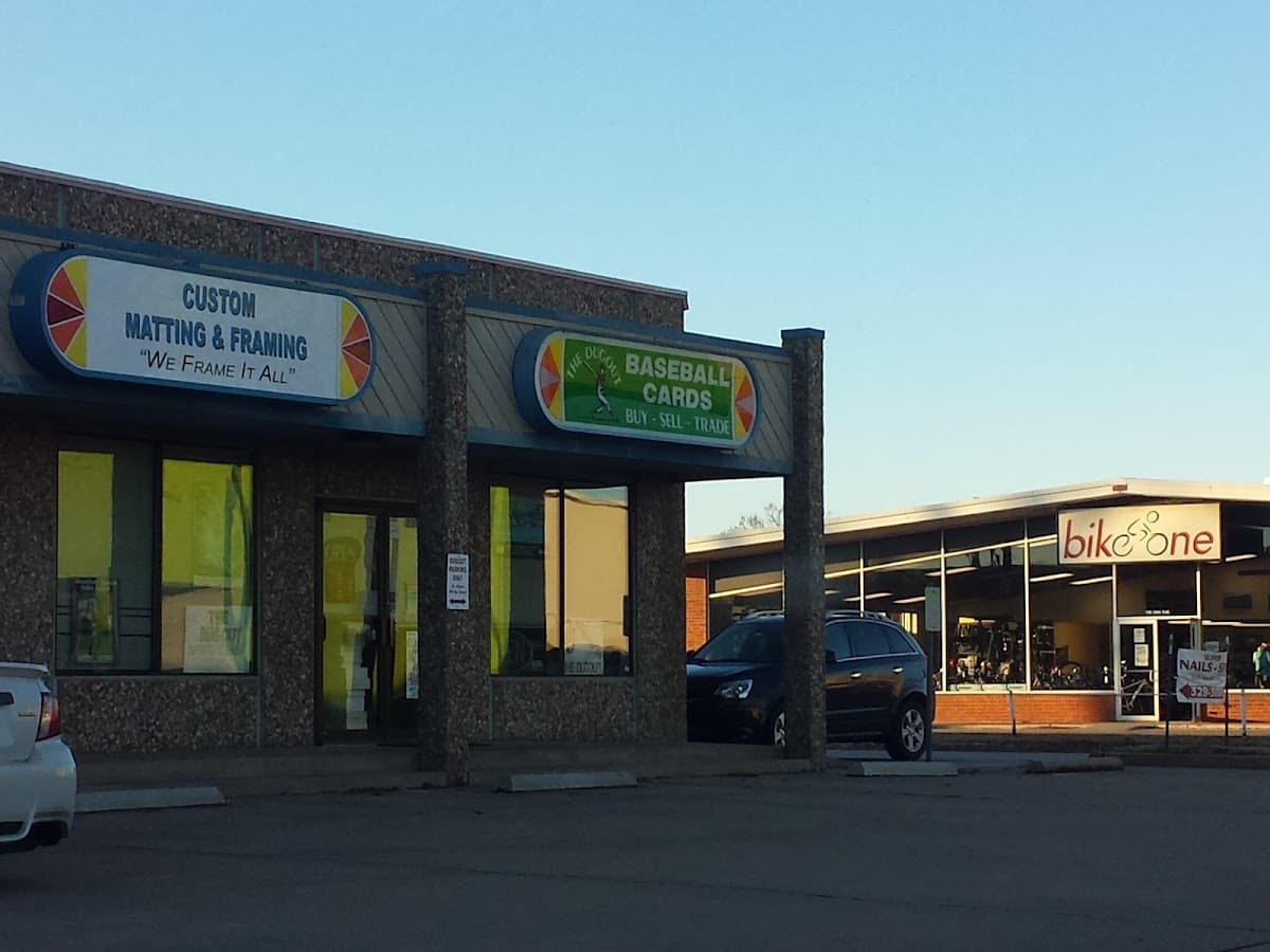 Dugout Sports Cards & Custom Framing in Norman, Oklahoma