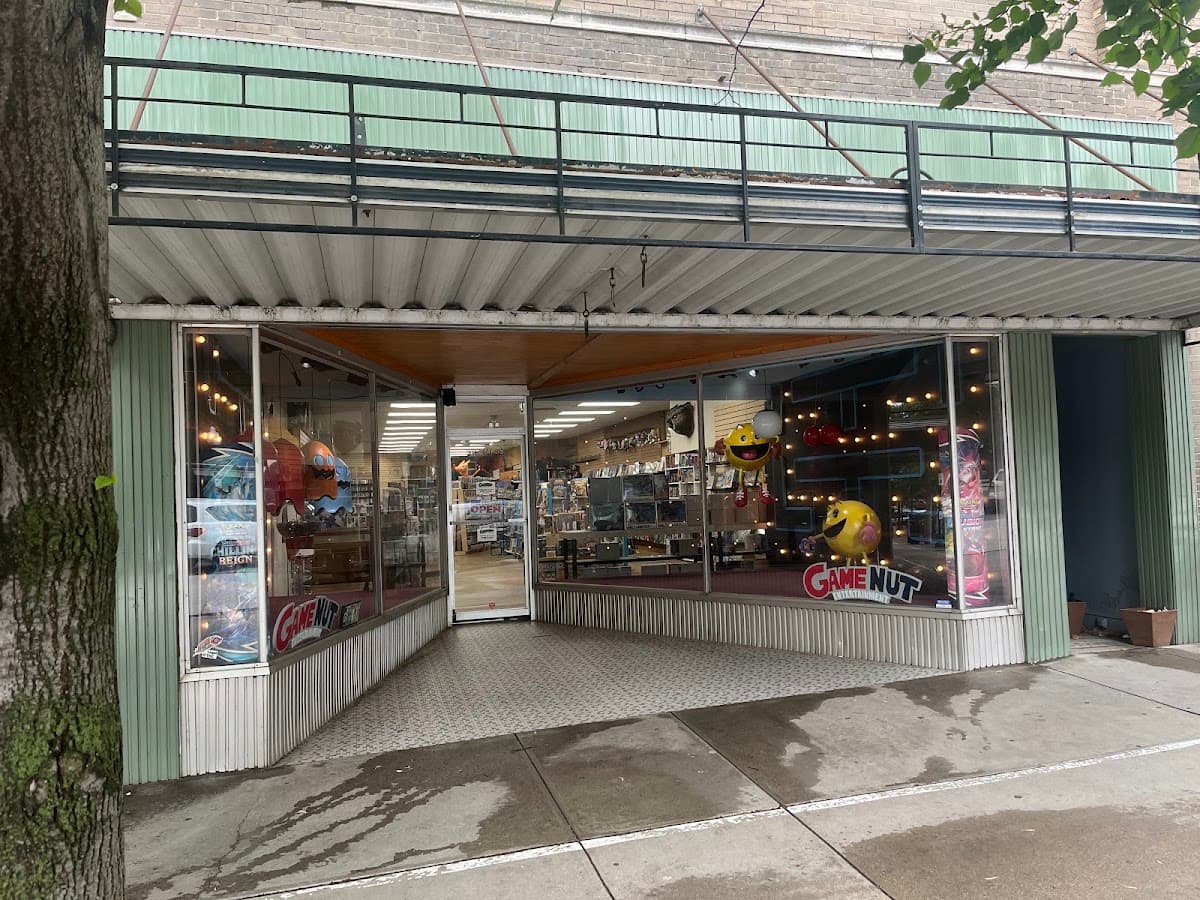 Game Nut Entertainment - Mass St location in Topeka, Kansas