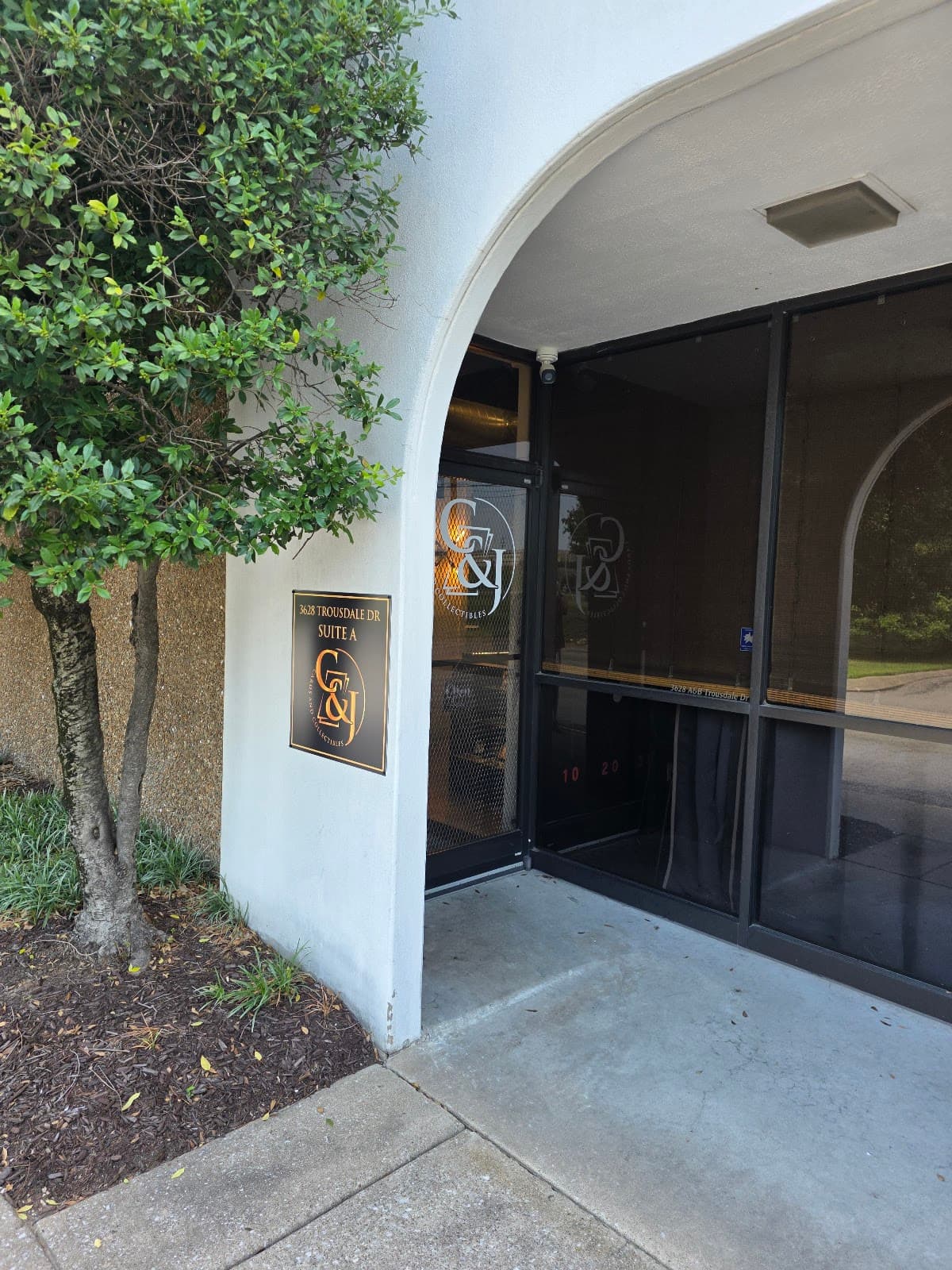 C&J Cards and Collectibles in Nashville, Tennessee