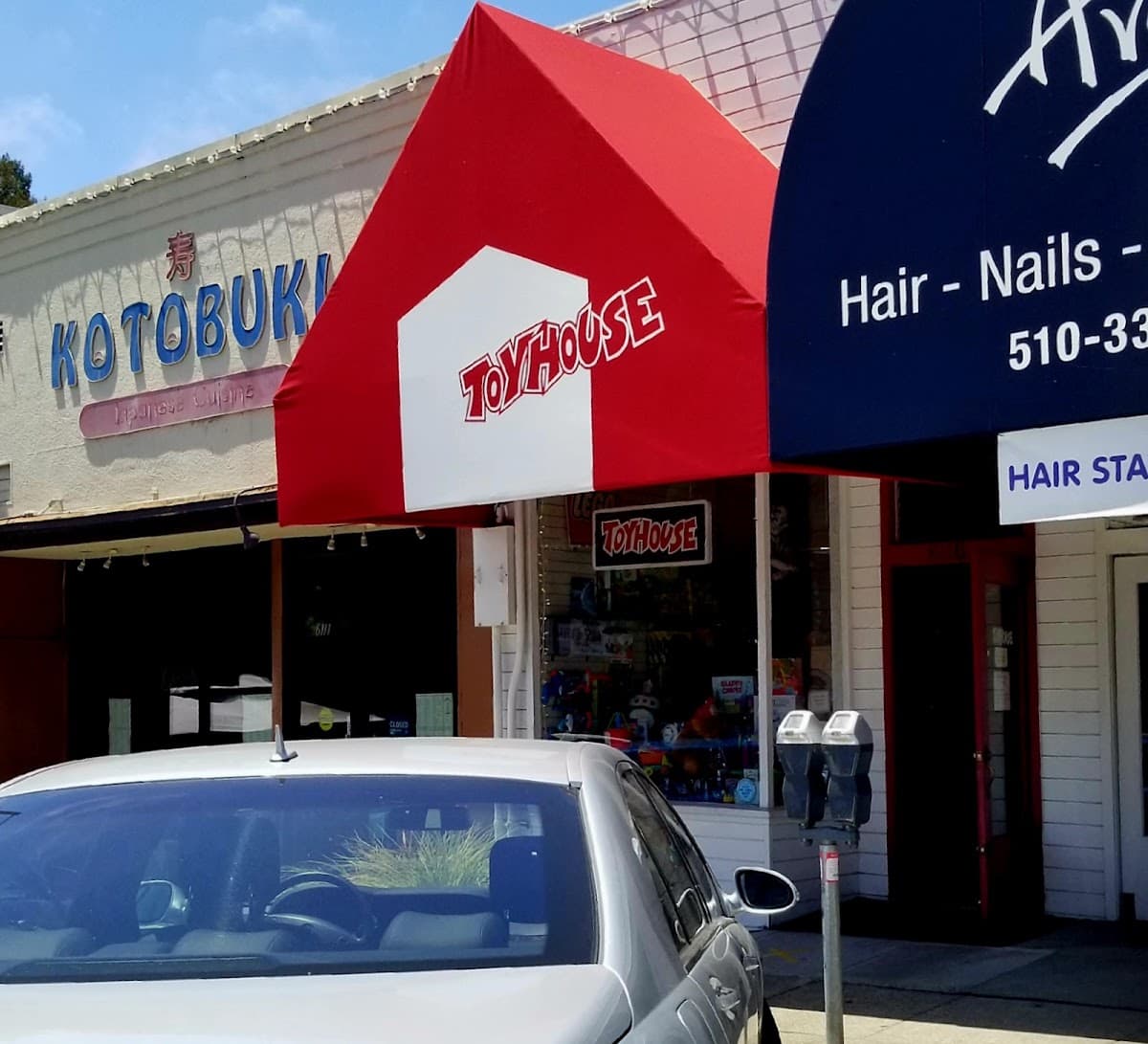 Montclair Toyhouse in Oakland, California