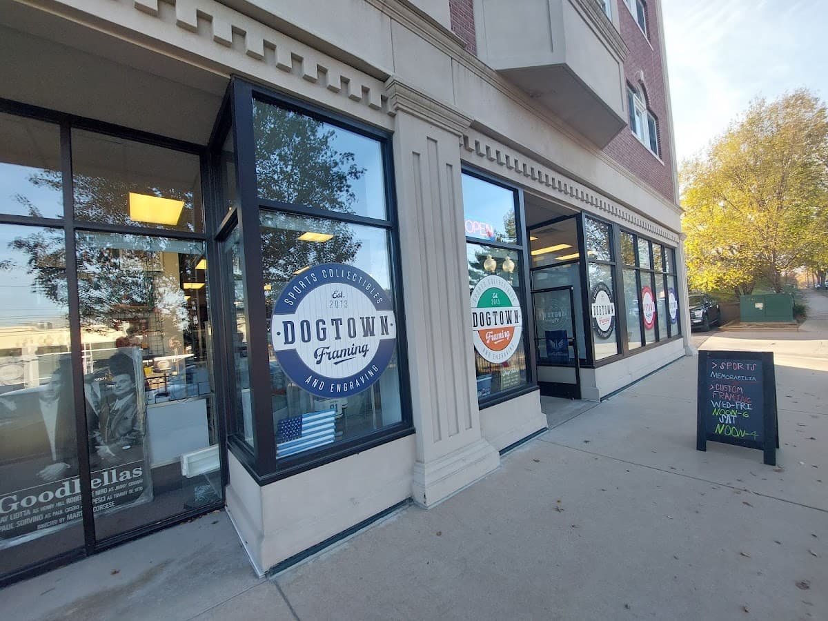 Dogtown Sports Collectibles & Framing in St. Louis, Missouri