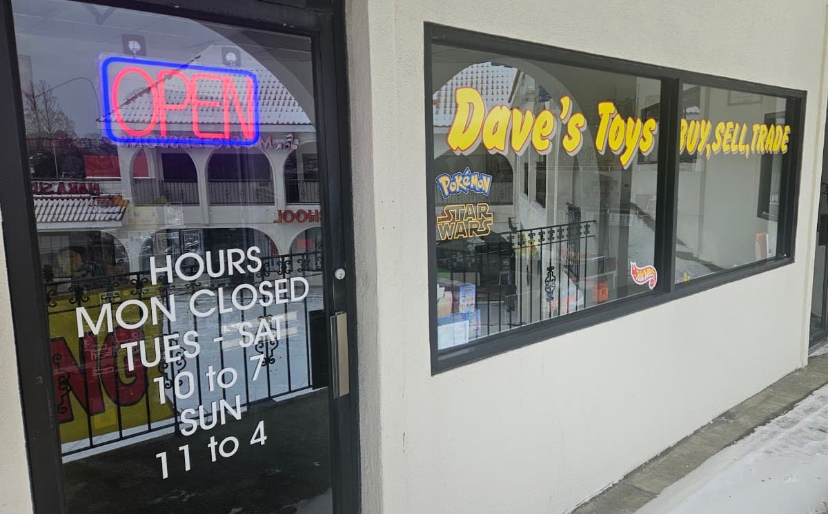 Dave's Toys and Collectibles in Norfolk, Virginia