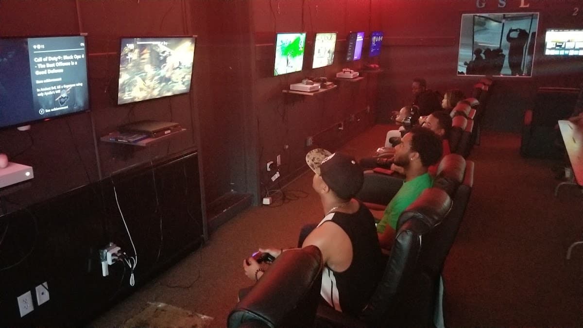 Game Station & Lounge in Mobile, Alabama