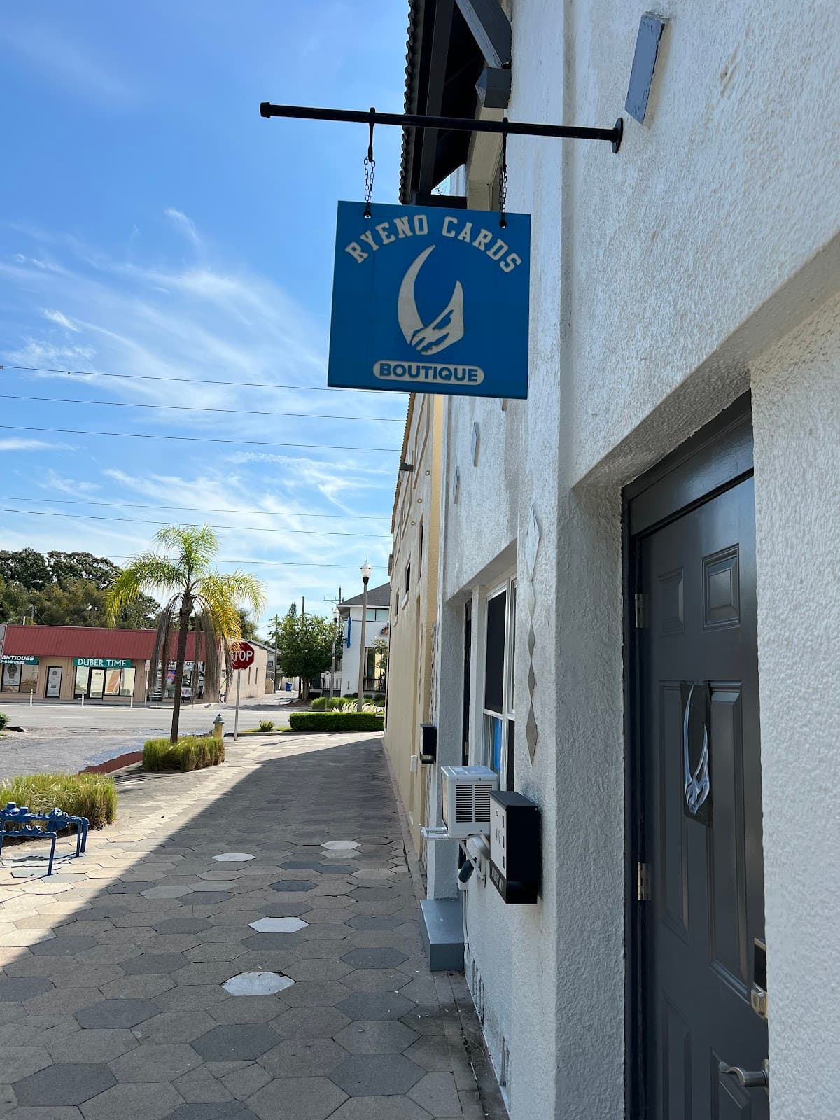 Ryeno Cards in St. Petersburg, Florida