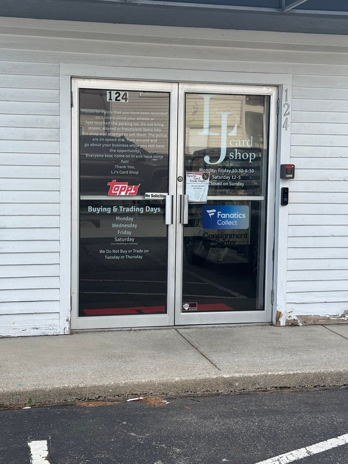 LJ's Card Shop in Columbus, Ohio