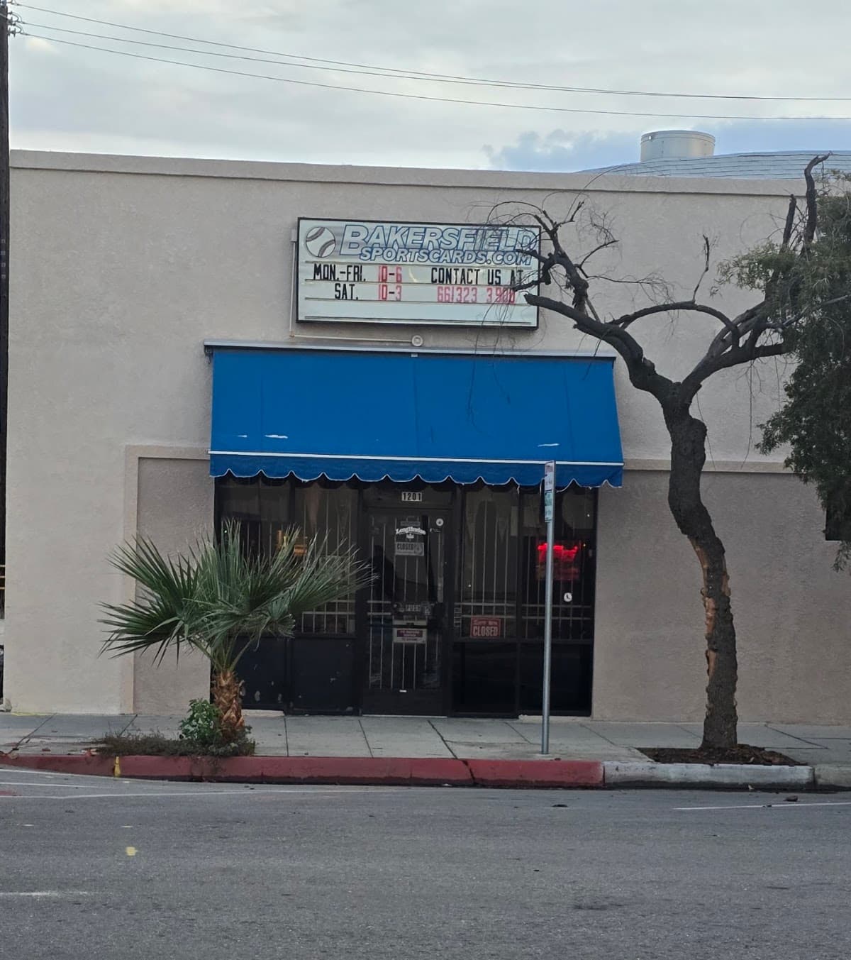 Bakersfield SportsCards.com in Bakersfield, California