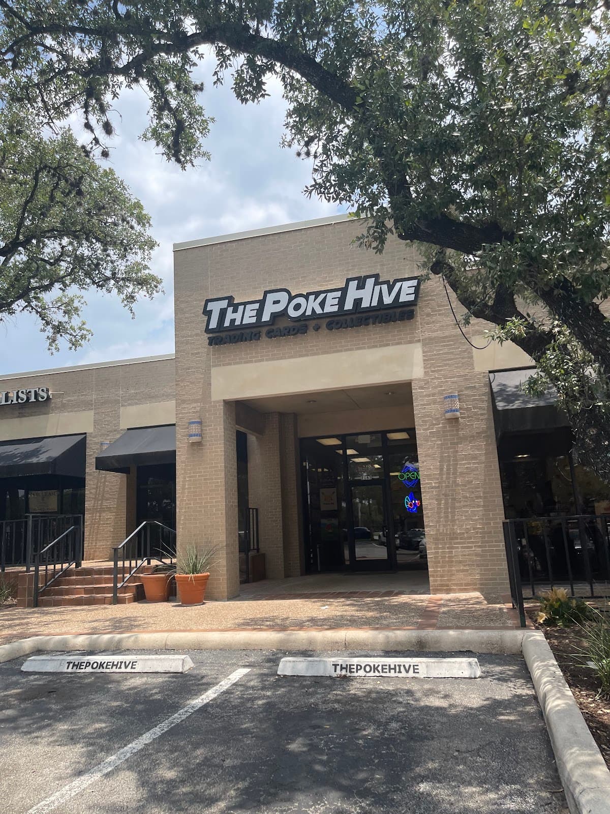 ThePokeHive in San Antonio, Texas