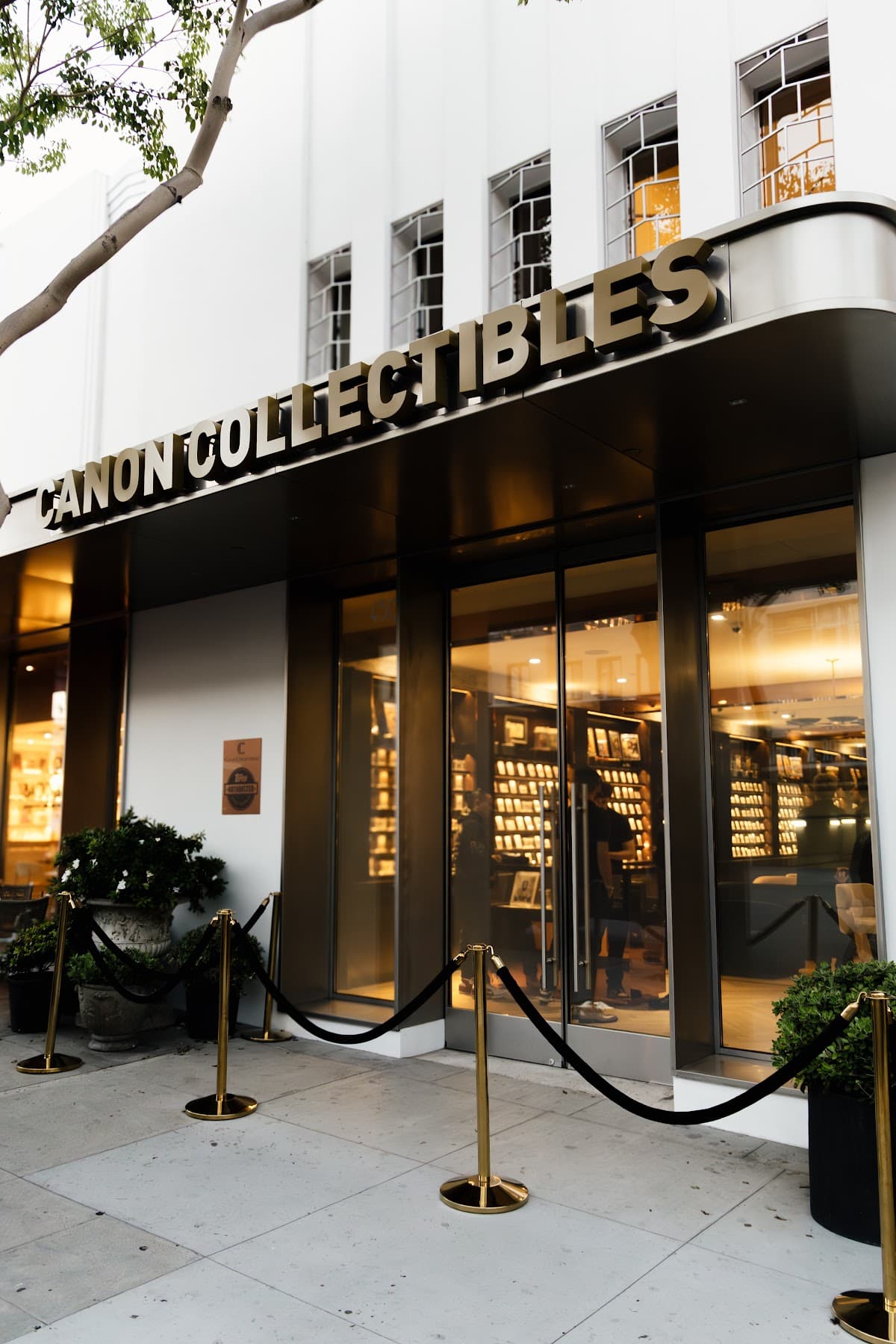 Canon Collectibles in Los Angeles, California