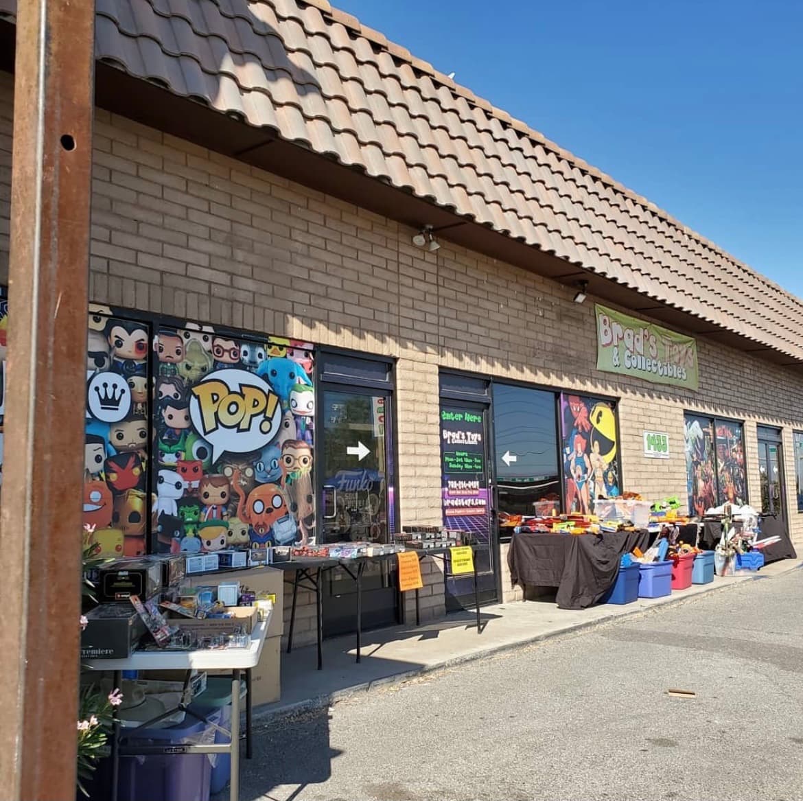 Brad's Toys & Collectibles in Henderson, Nevada