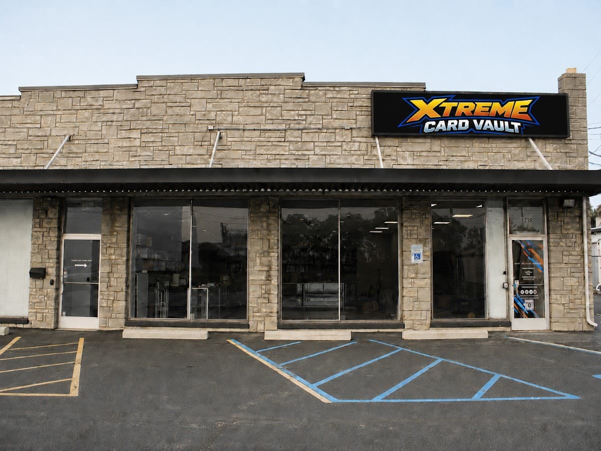 Xtreme Card Vault in Toledo, Ohio