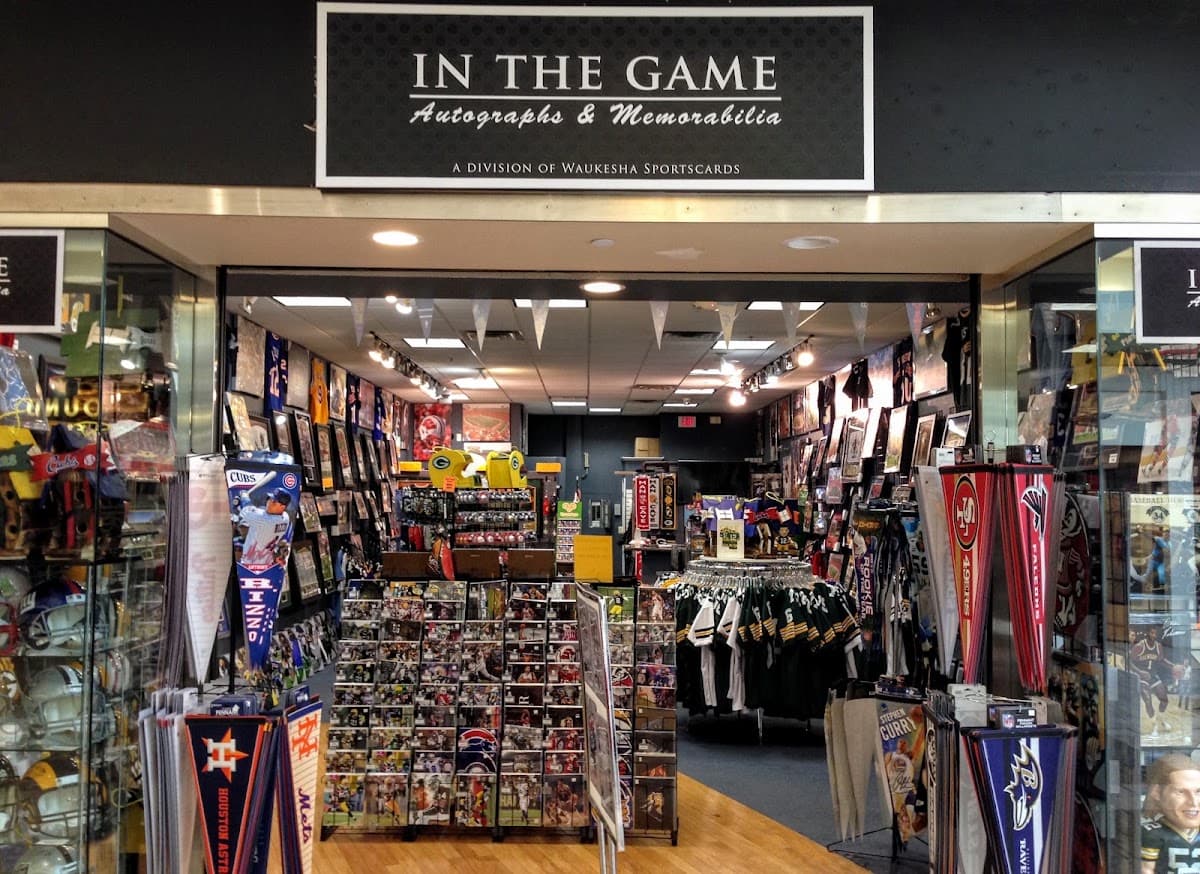 Waukesha Sportscards in Appleton, Wisconsin