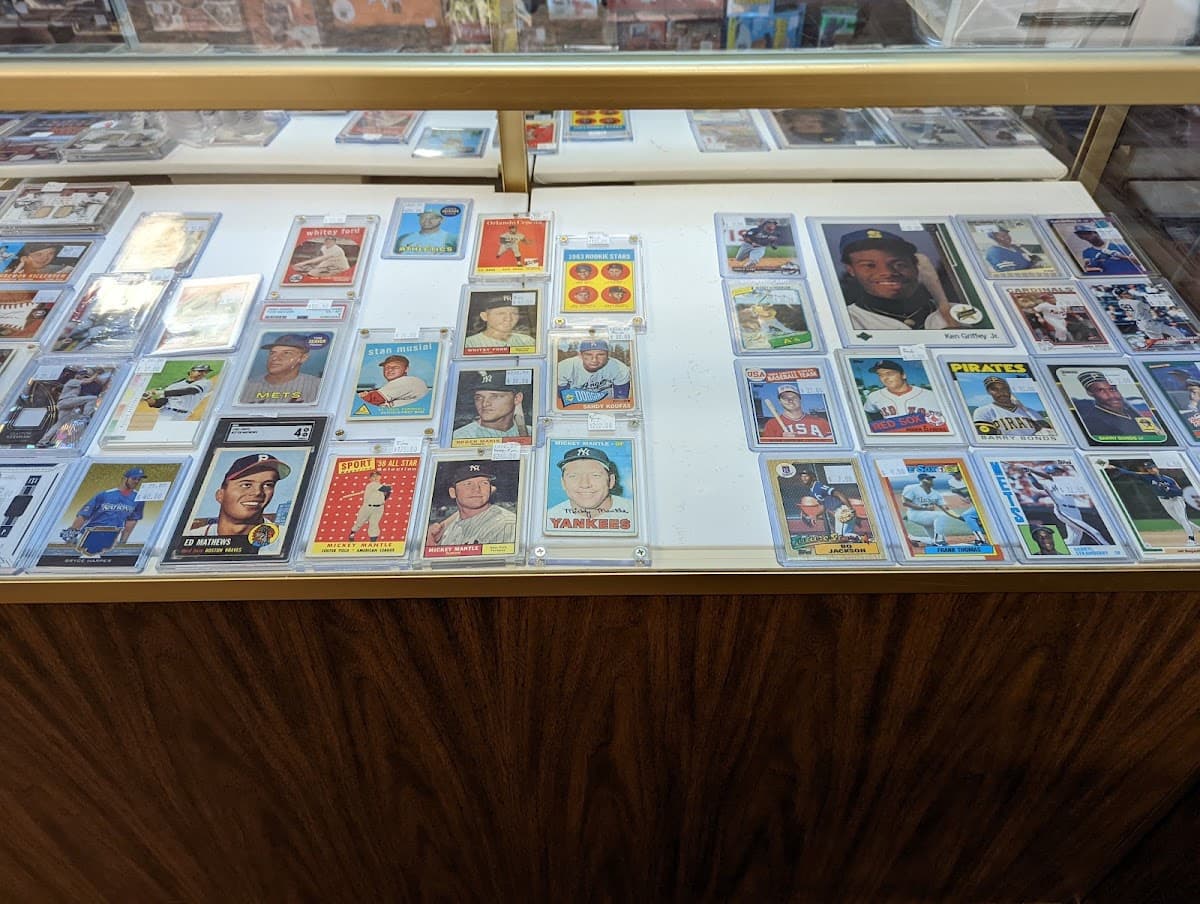 Grubbmasters Card Shop in Bowling Green, Kentucky