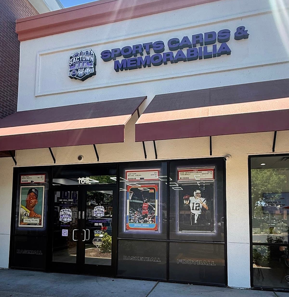 Sactown Sports Cards and Memorabilia in Sacramento, California