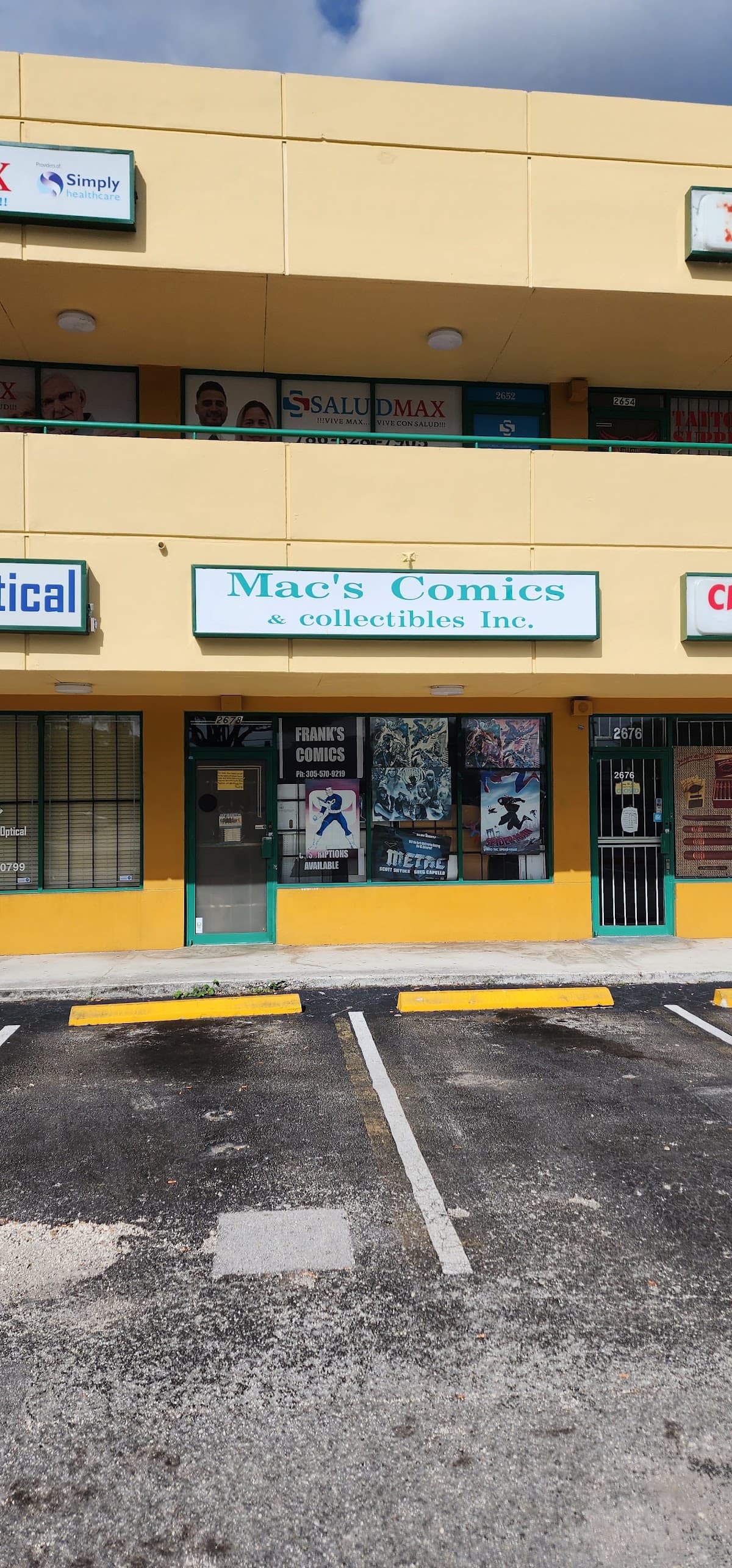 Frank's Comics in Miami, Florida