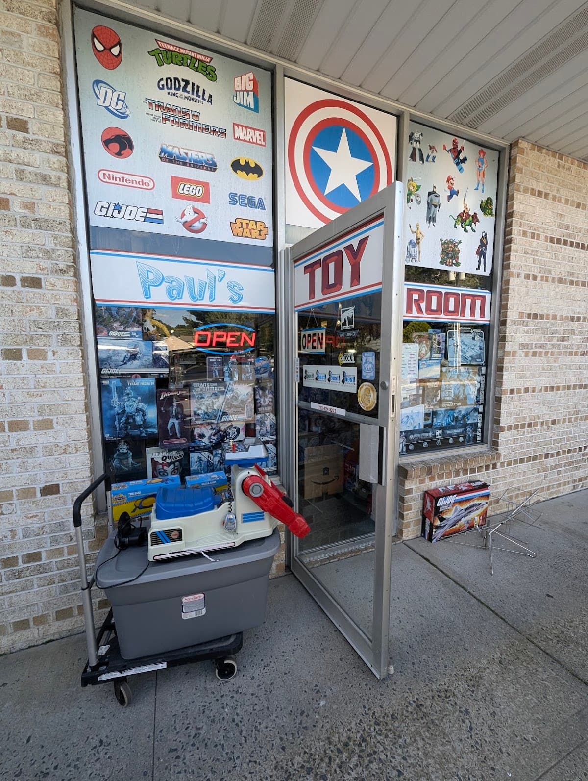 Paul's Toy Room - Toys, Collectables, Gaming, Warhammer, & Hobby Supplies in Edison, New Jersey