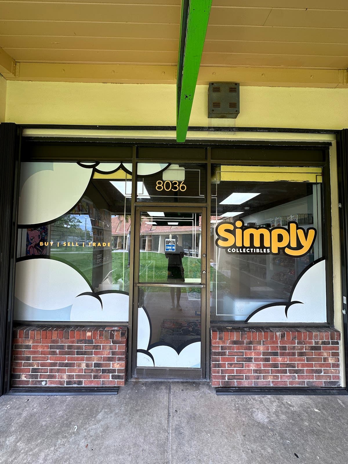 Simply Collectibles in Miami, Florida