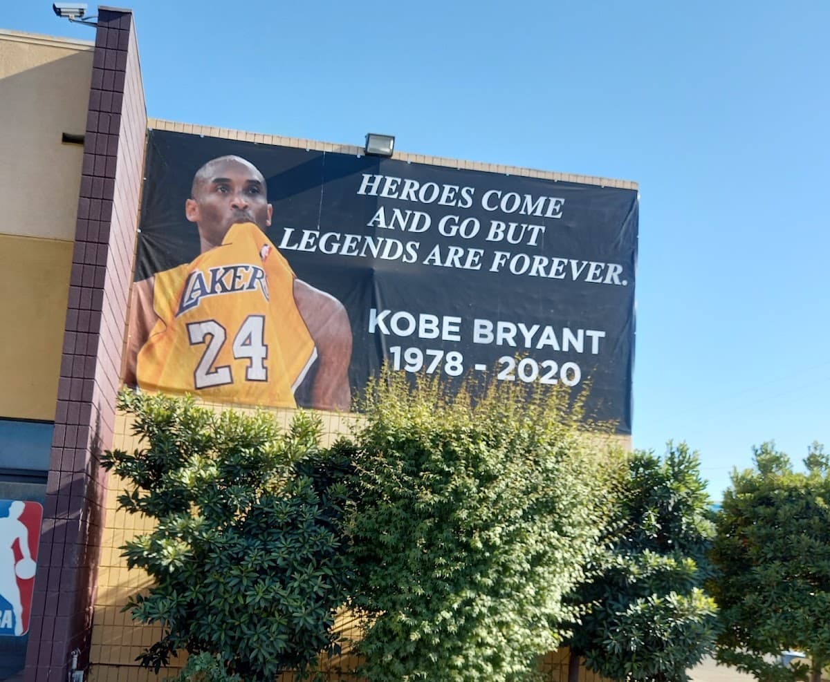 JR's Sports Collectibles in Fresno, California