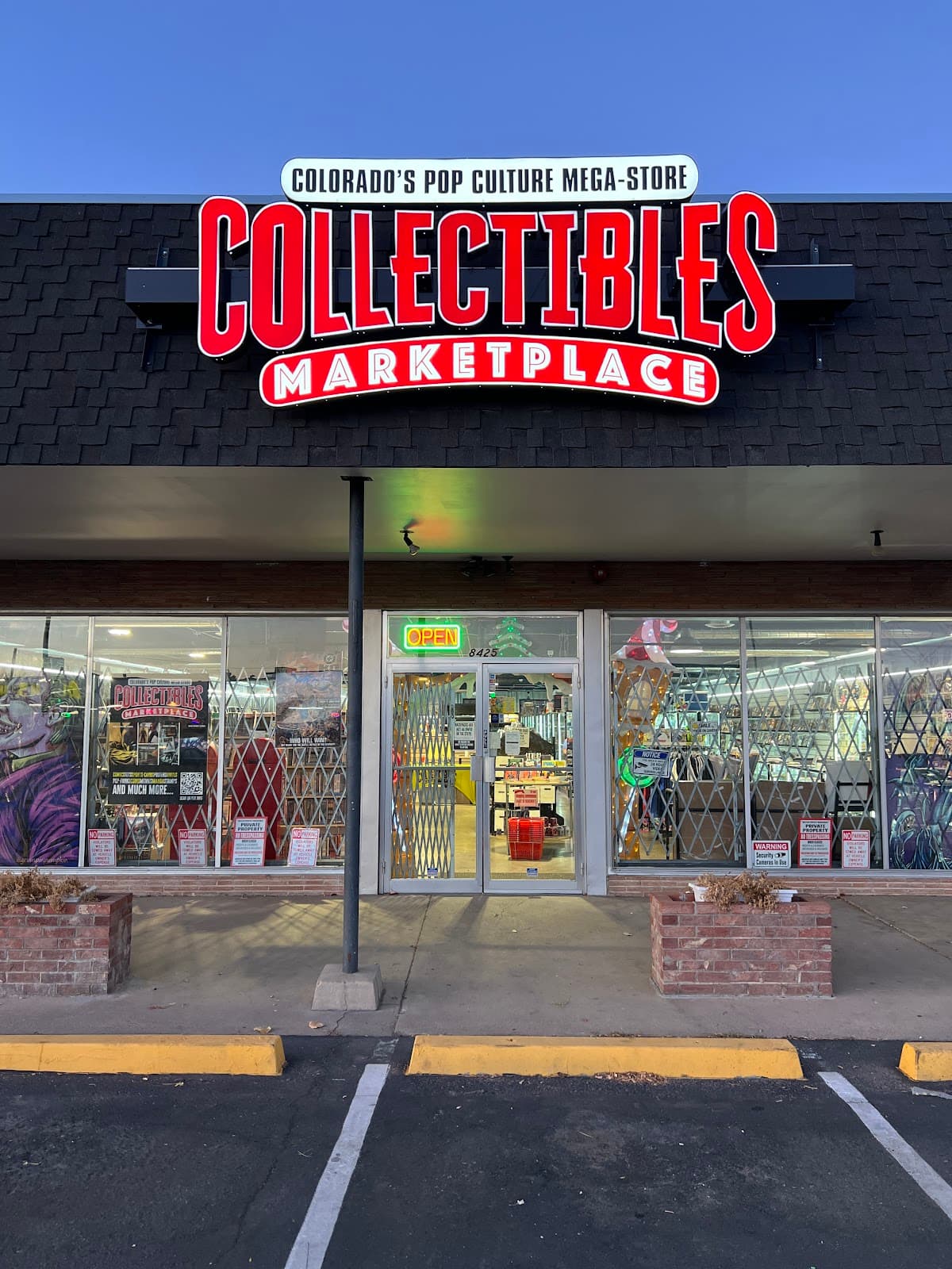 Collectibles Marketplace in Denver, Colorado