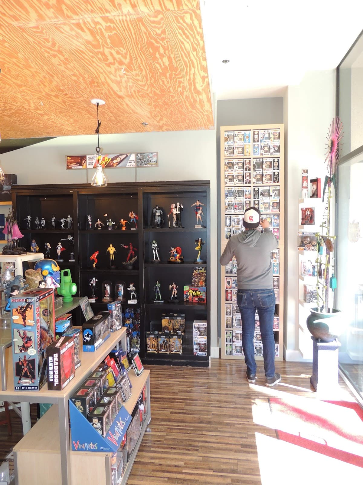 Pop Comics Anaheim in Anaheim, California
