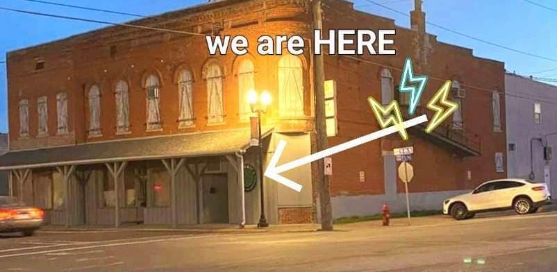 Atomic Sports Cards and Collectibles in Davenport, Iowa