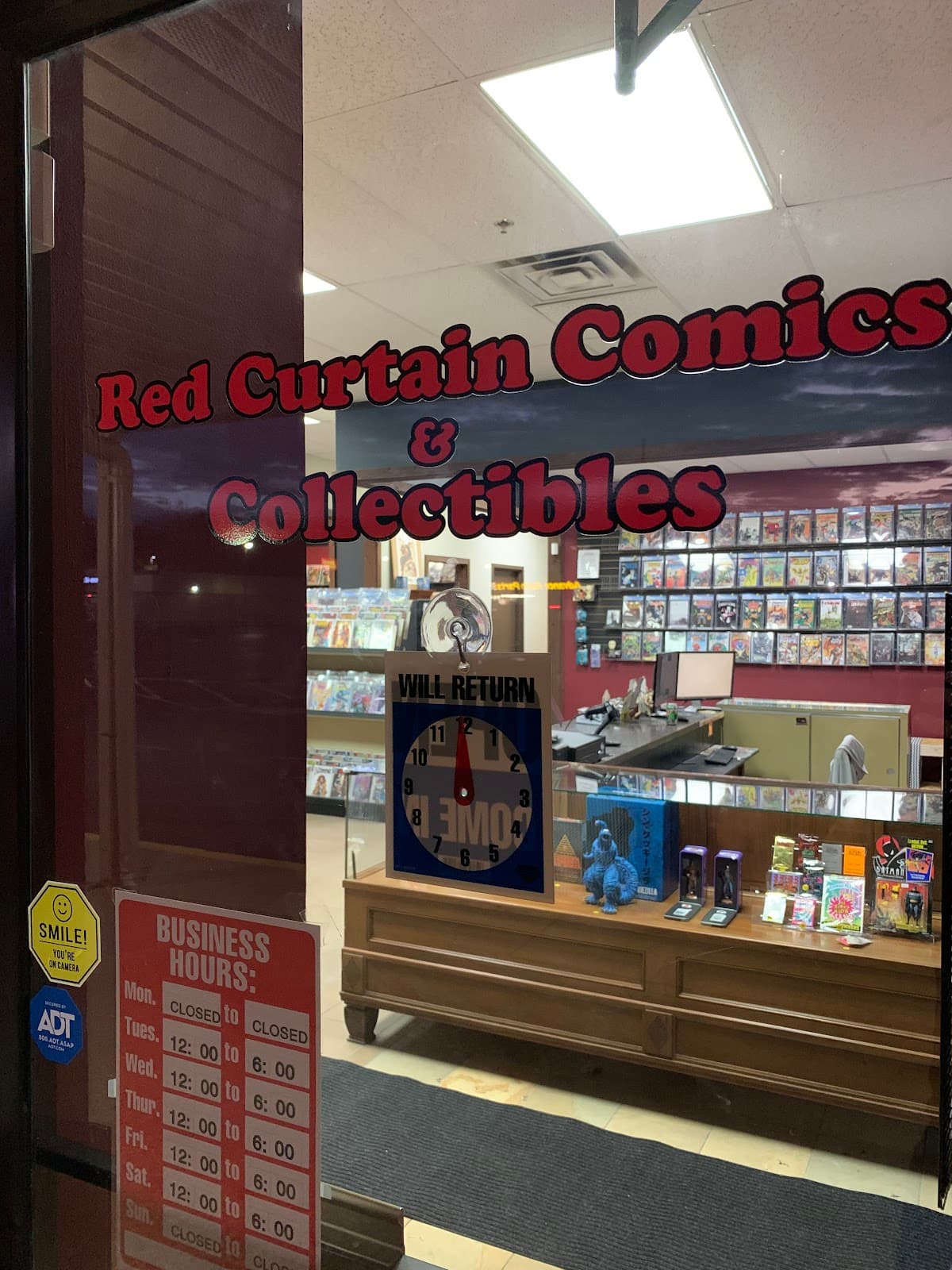 Red Curtain Comics & Collectibles in Akron, Ohio