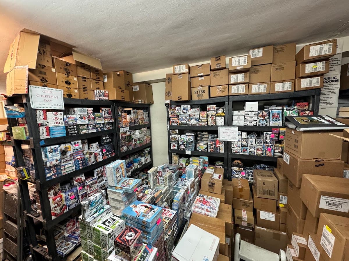Paula's Sports Cards Etc. in Honolulu, Hawaii