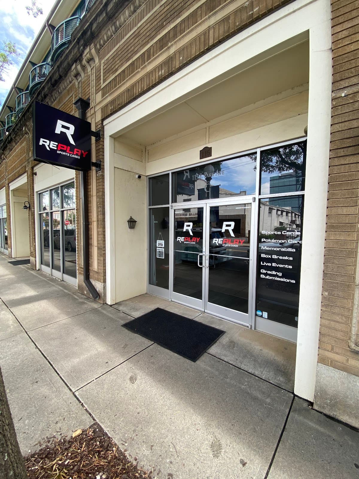 Replay Sports Cards in Charlotte, North Carolina
