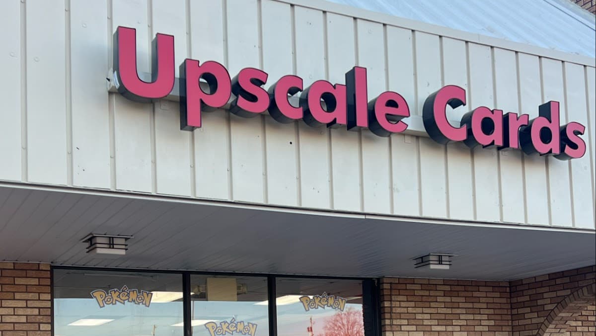 Upscale Trading Cards in Evansville, Indiana