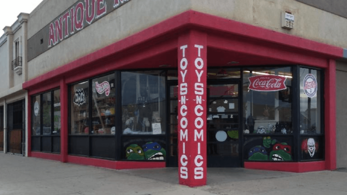 Downtown Toys N Comics in Bakersfield, California