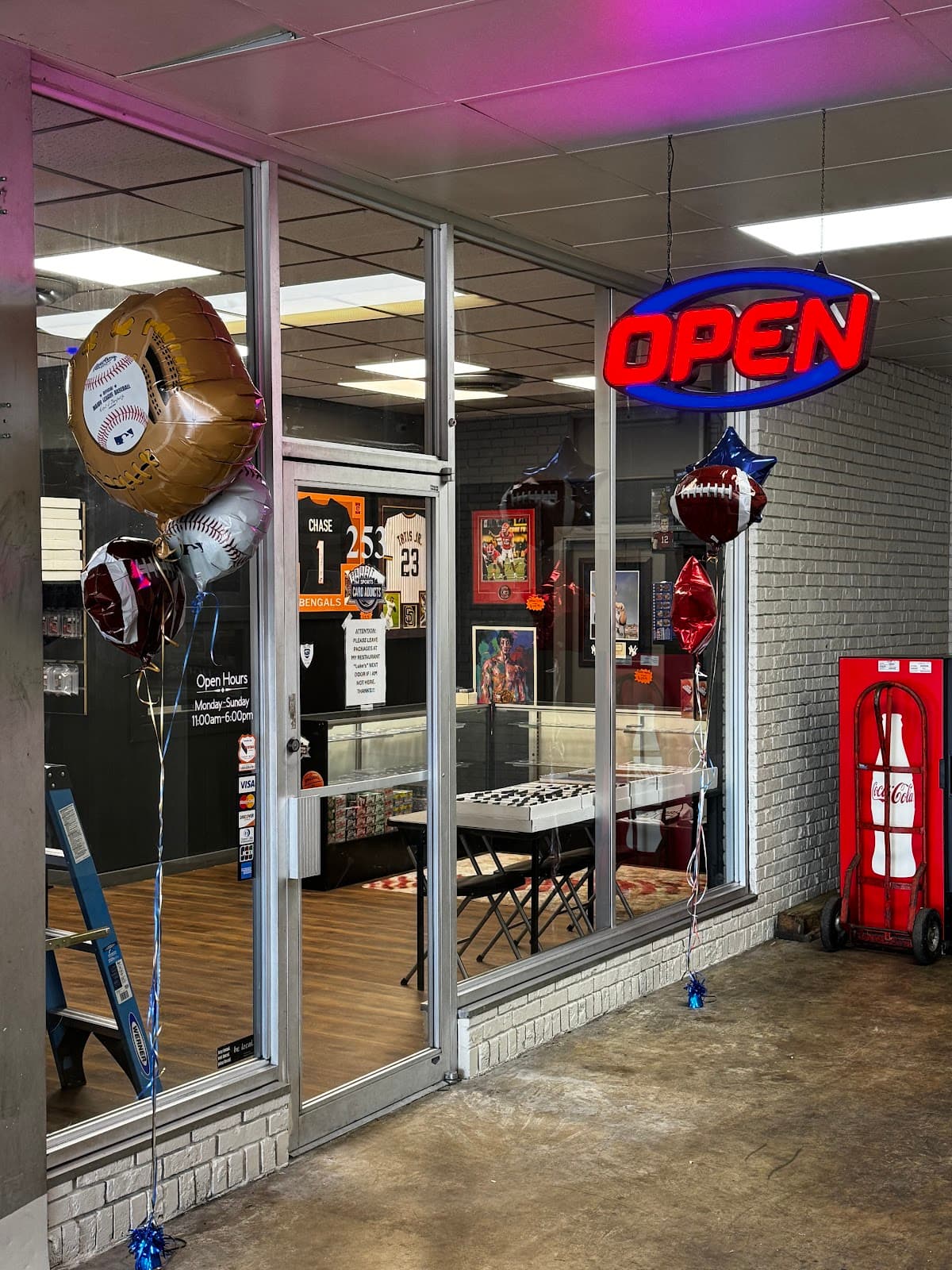 Frost Sports Card Addicts in Nashville, Tennessee