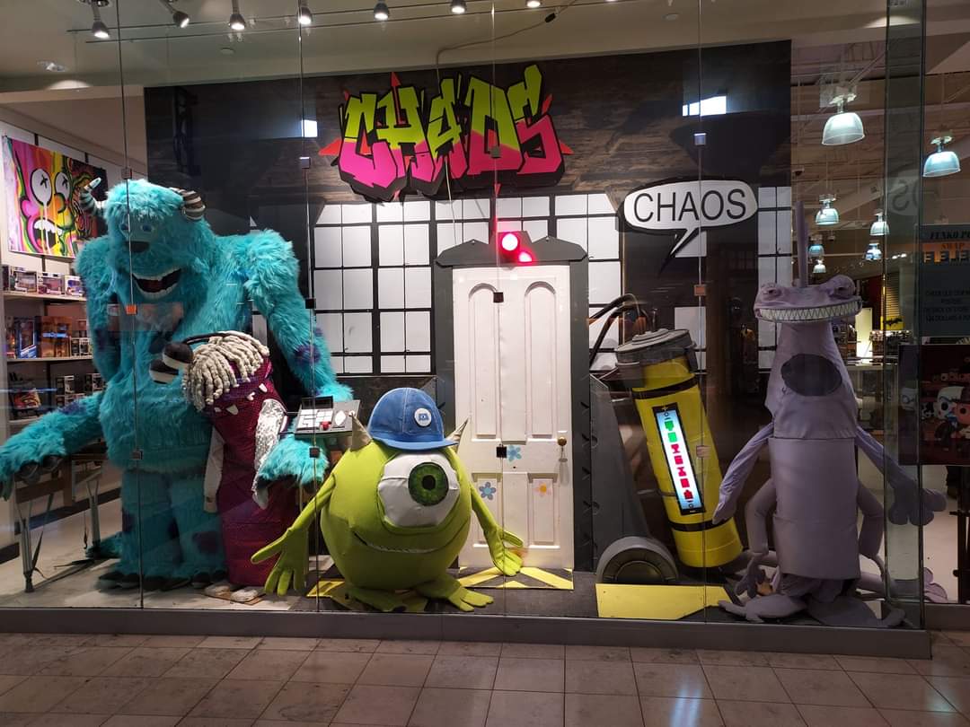 CHAOS COMICS @ Lansing Mall and CHAOS EVENTS in Lansing, Michigan