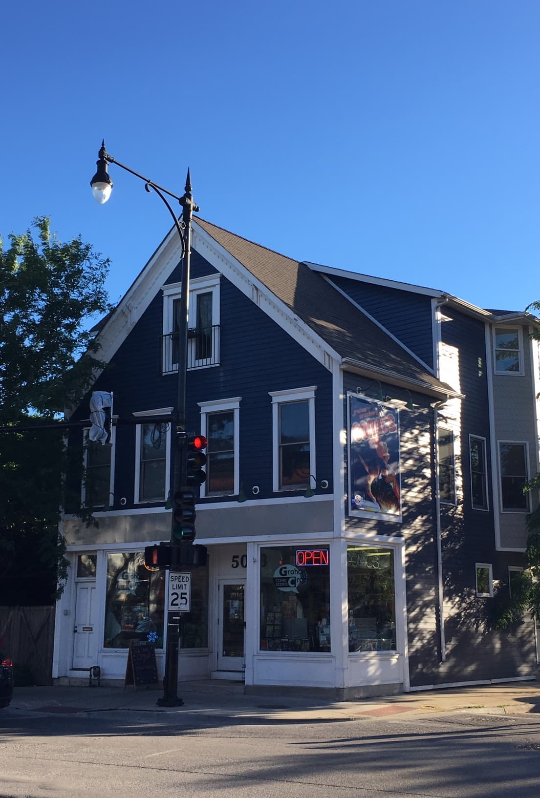Graham Crackers Comics of Andersonville in Chicago, Illinois