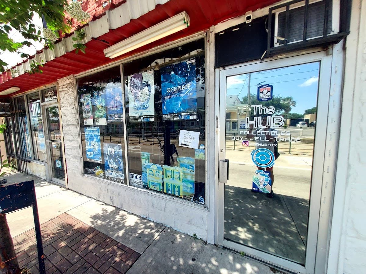 THE HUB COLLECTIBLES / RETROBOOM LLC in Houston, Texas